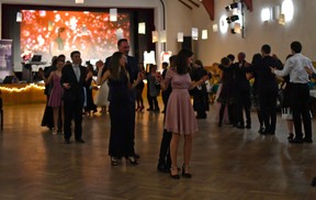Jarní ples aneb na Pravrchu se tančí!