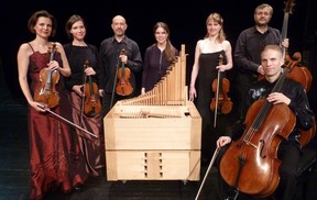 Lucie Sedláková Hůlová / housle & PRAGA CAMERATA