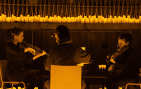 HUDBA COLDPLAY PŘI SVÍČKÁCH 