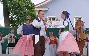 Májové muzicírování