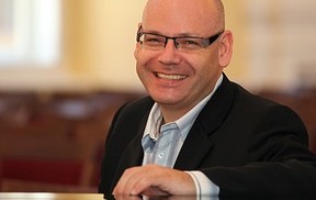 KAREL KOŠÁREK klavírní recitál