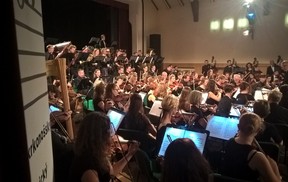 PODKRKONOŠSKÝ SYMFONICKÝ ORCHESTR